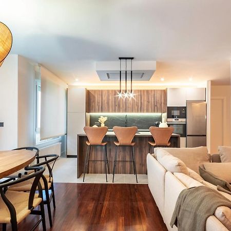 New! Lovely 4-Bedroom Loft In Bilbao Buitenkant foto