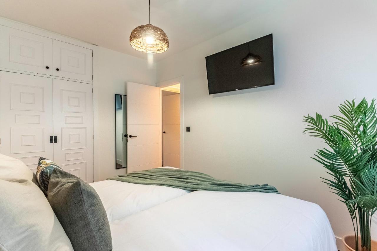 New! Lovely 4-Bedroom Loft In Bilbao Buitenkant foto