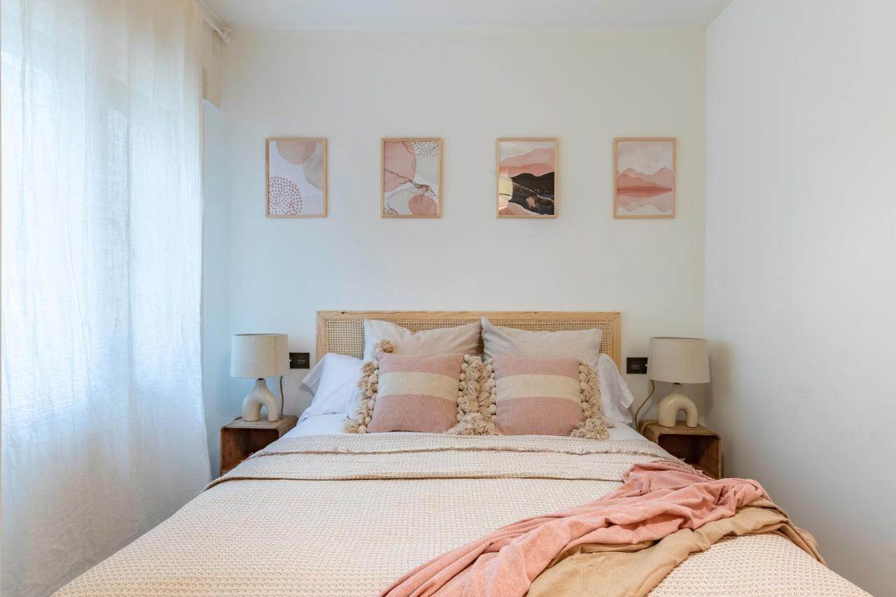New! Lovely 4-Bedroom Loft In Bilbao Buitenkant foto